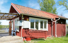 Nice home in Åtvidaberg with